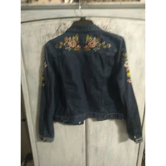 Buffalo David Bitton Embroidered Floral Denim Jacket Md Boho Cottage Core... - Picture 7 of 10